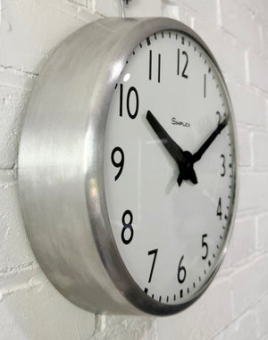 Vintage Simplex Silent Battery Movement Wall Clock | eXibit collection