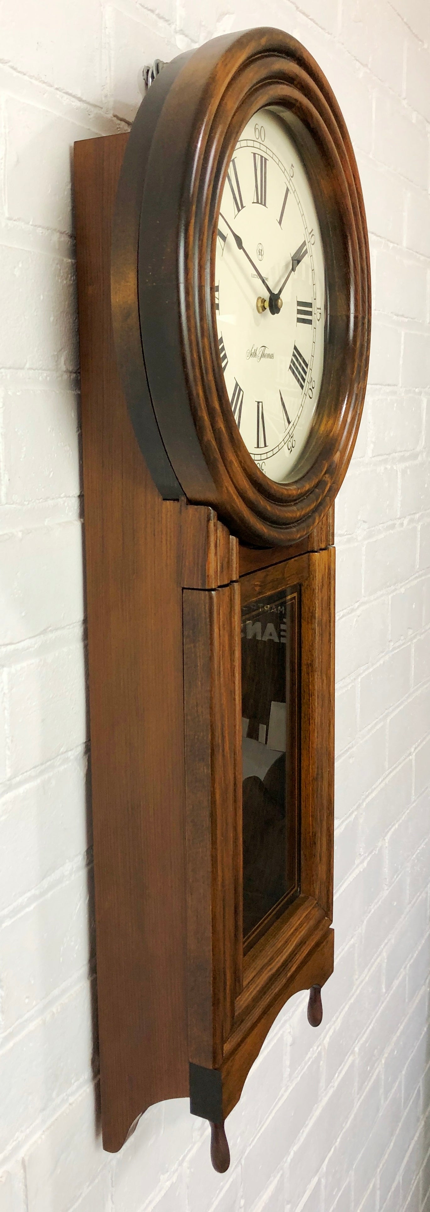 Vintage SETH THOMAS Pendulum Hammer Chime Battery Wall Clock | eXibit collection