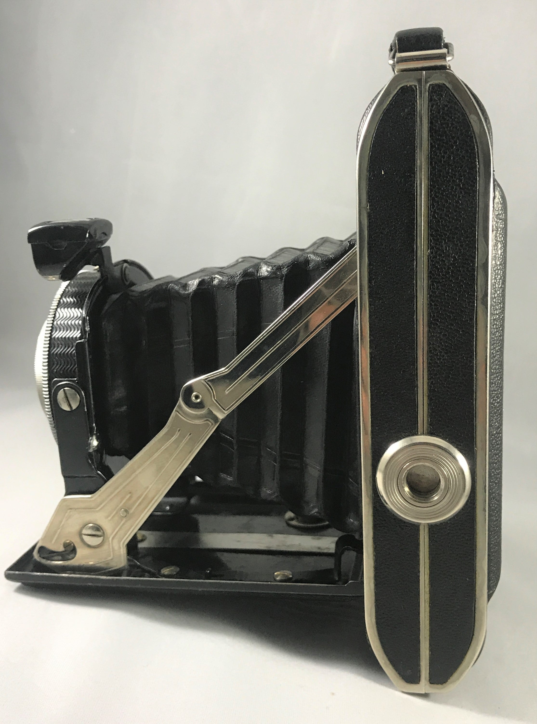 Noris Folding Camera  #1610