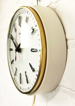 Vintage METAMEC Electric Wall School Clock | eXibit collection