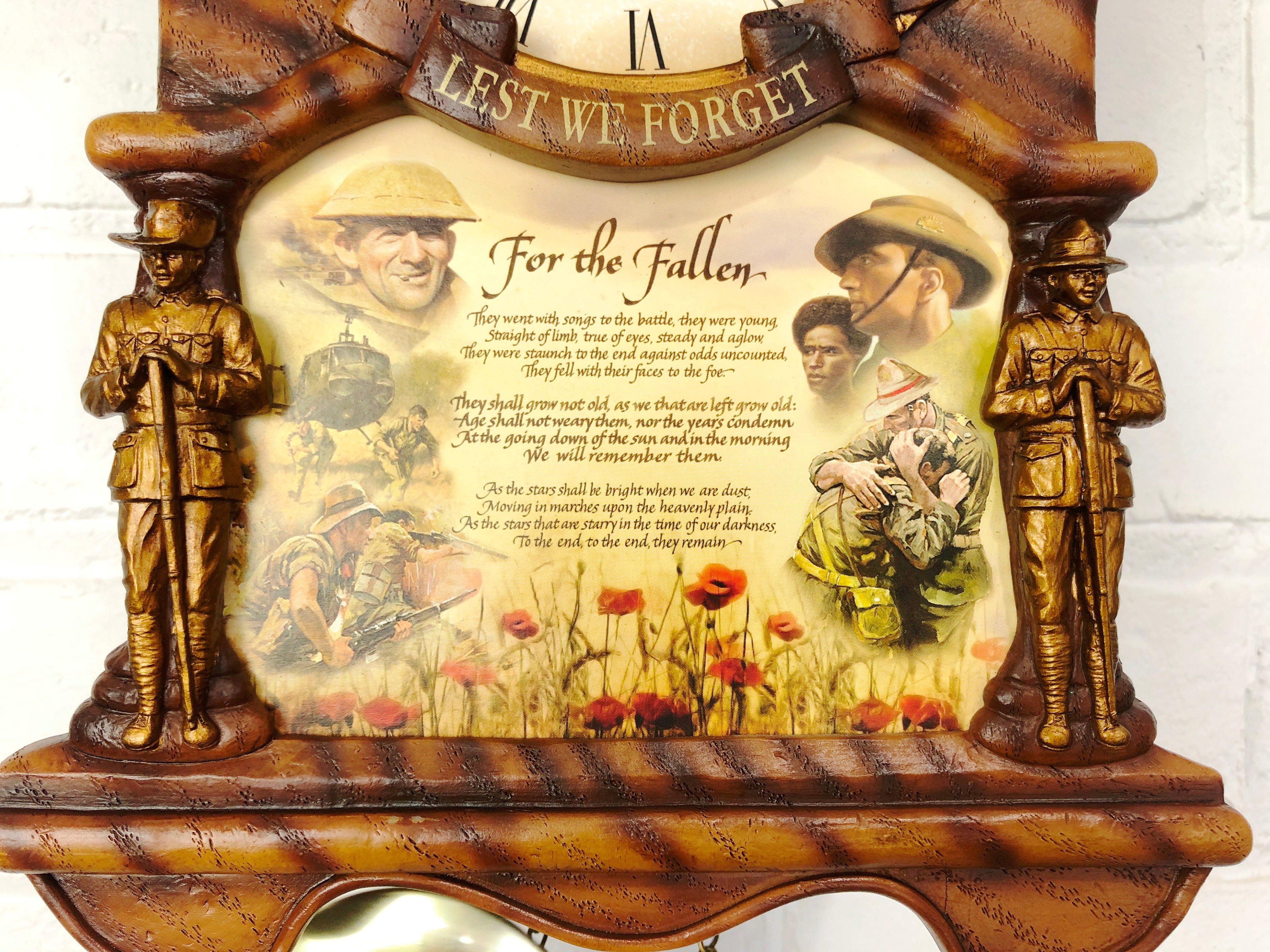 Gallipoli Lest We Forget Soldier Tribute Cuckoo Wall Clock | eXibit collection