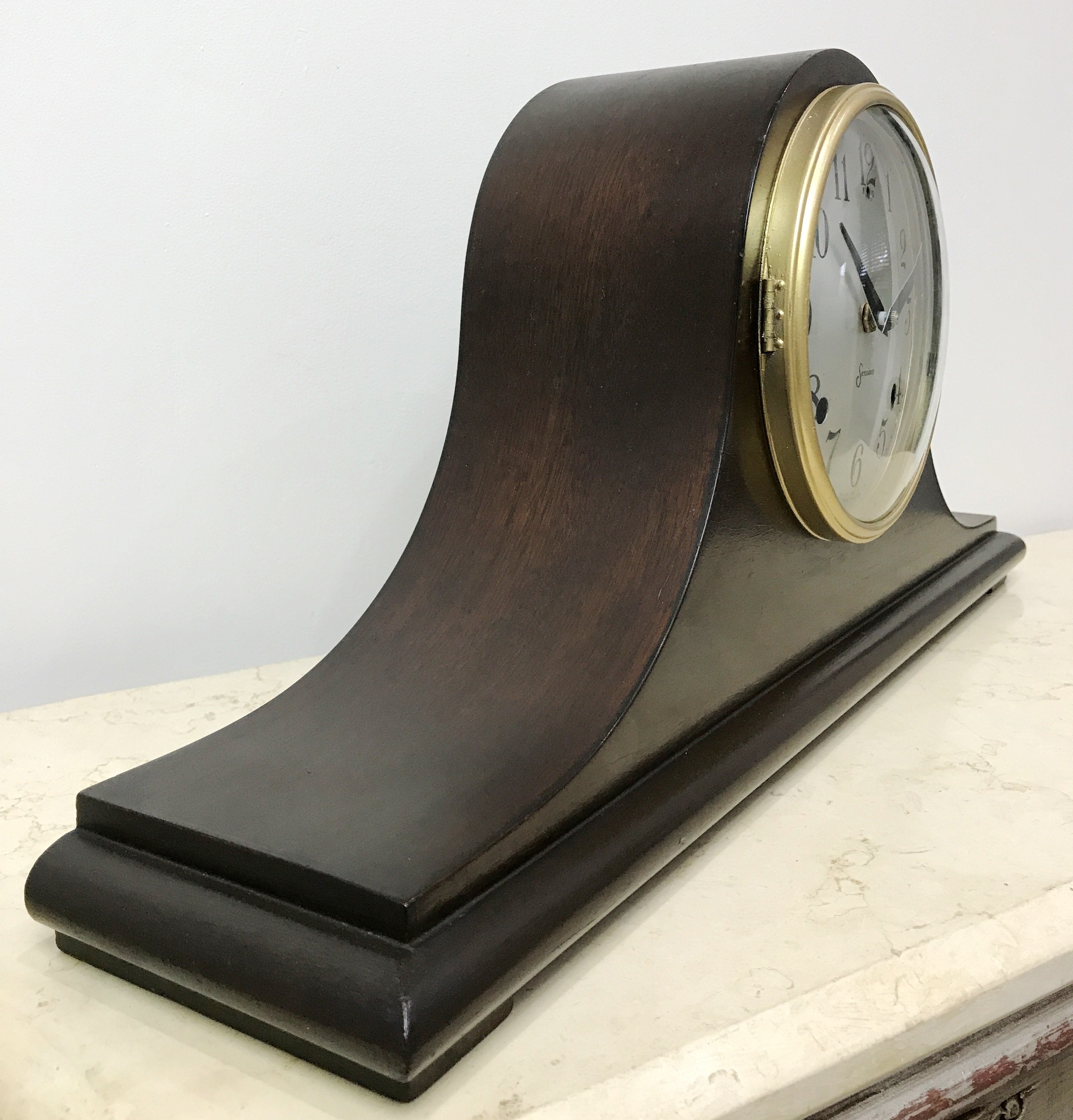 Vintage Sessions Mantel Clock | eXibit collection