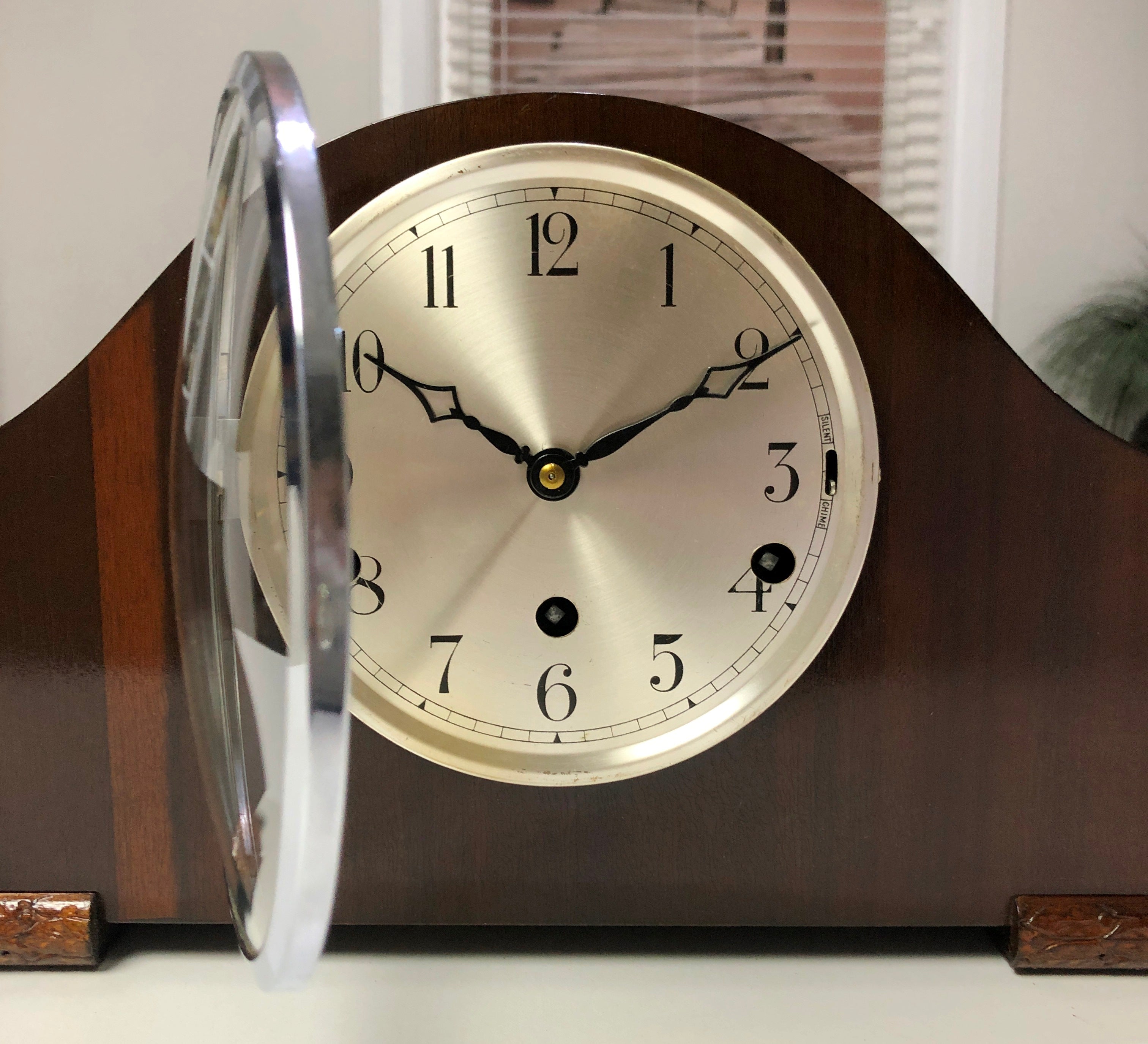 Vintage FHS Westminster Hammer Chime Mantel Clock | eXibit collection