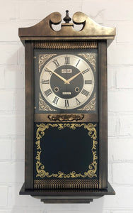 Vintage UNIQUE 31 Day Battery Wall Clock | eXibit collection